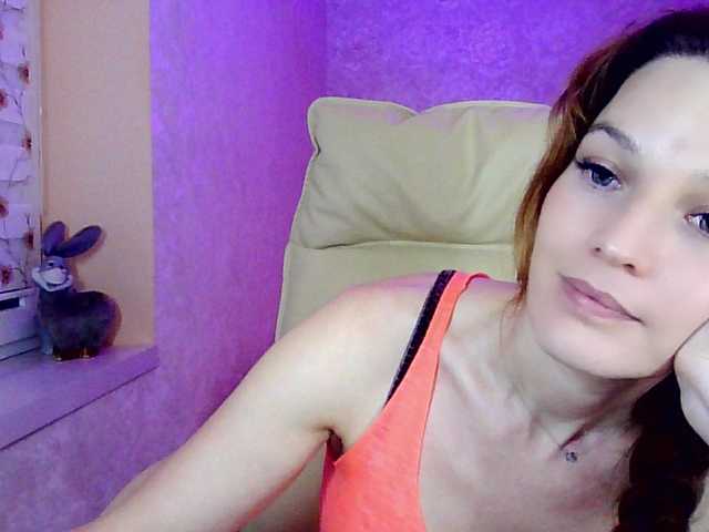 smilesss's BongaCams show and profile