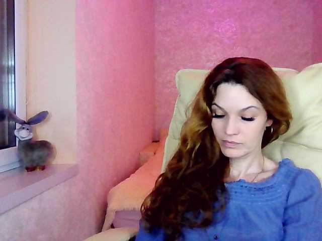 smilesss's BongaCams show and profile