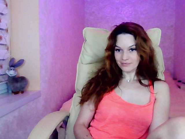 smilesss's BongaCams show and profile