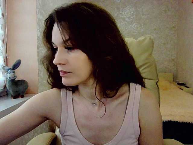 smilesss's BongaCams show and profile