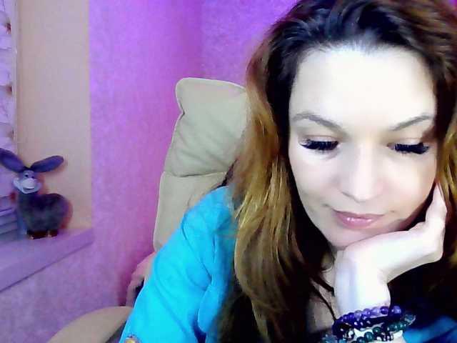 smilesss's BongaCams show and profile