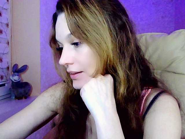 smilesss's BongaCams show and profile