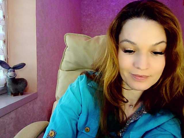 smilesss's BongaCams show and profile