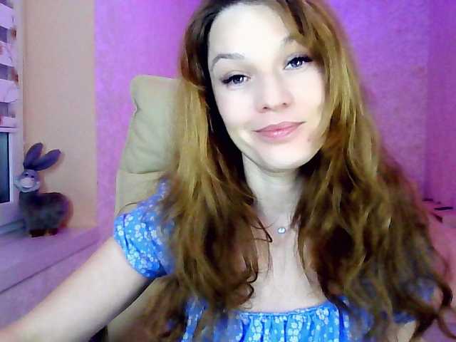 smilesss's BongaCams show and profile