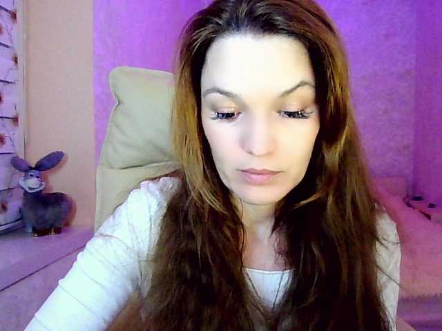 smilesss's BongaCams show and profile