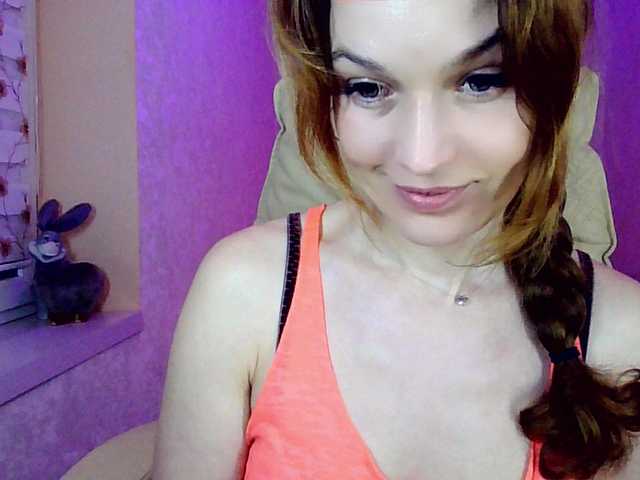 smilesss's BongaCams show and profile