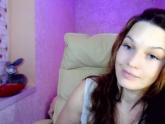 smilesss's BongaCams show and profile
