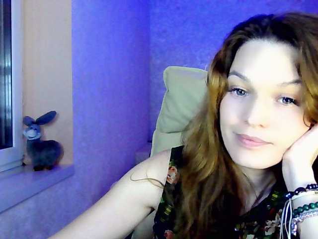 smilesss's BongaCams show and profile