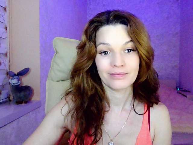 smilesss's BongaCams show and profile