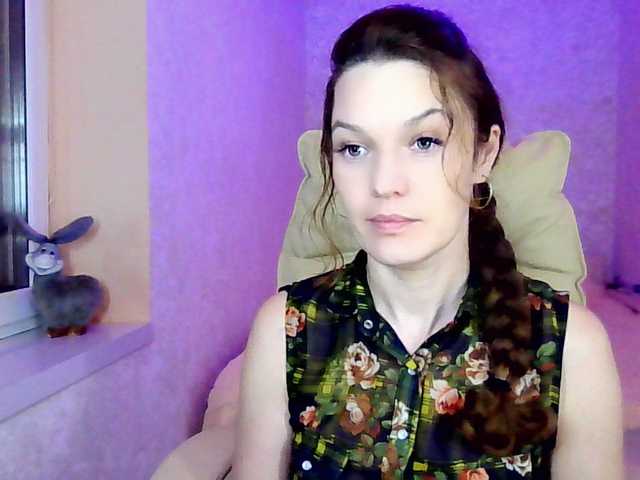 smilesss's BongaCams show and profile