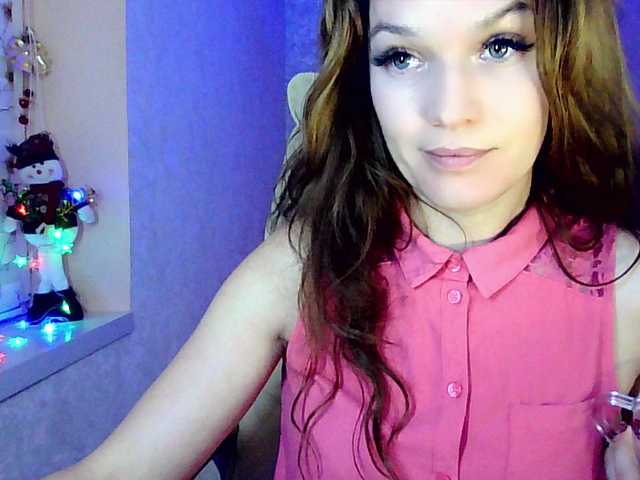smilesss's BongaCams show and profile