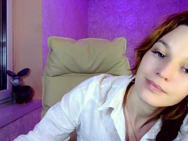 smilesss's BongaCams show and profile