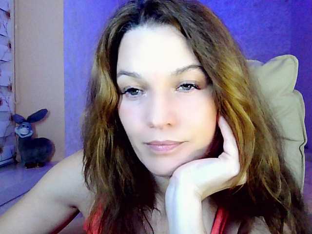 smilesss's BongaCams show and profile