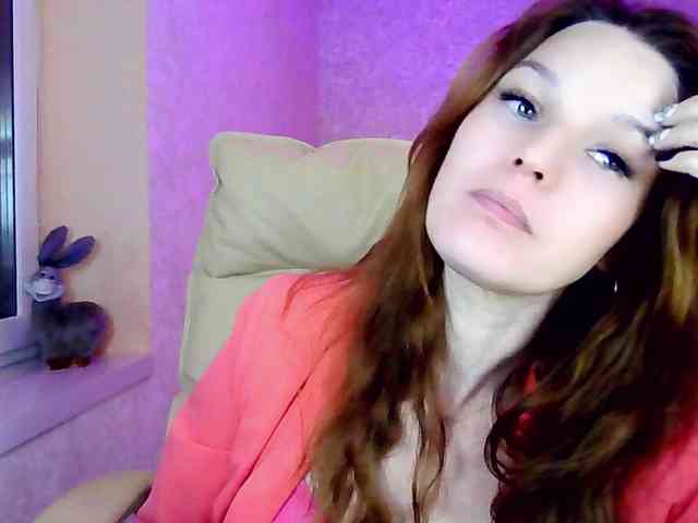 smilesss Live Webcam on BongaCams