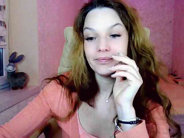 smilesss Live Webcam on BongaCams