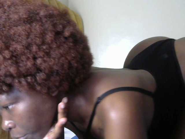 goddess-soriyah's BongaCams show and profile