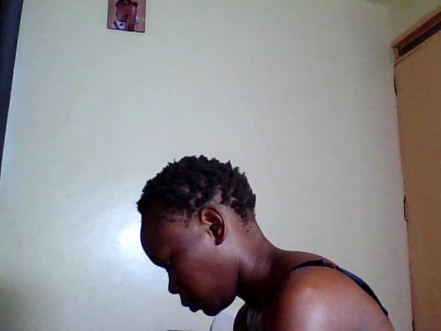 goddess-soriyah's BongaCams show and profile