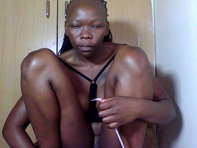 goddess-soriyah's BongaCams show and profile