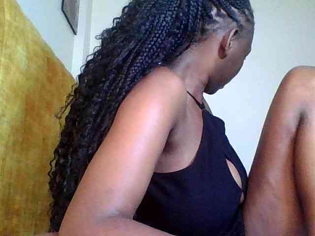 goddess-soriyah webcam