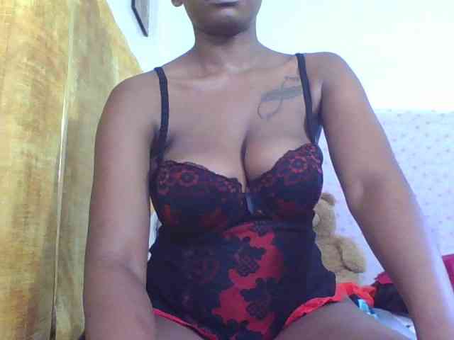 goddess-soriyah webcam