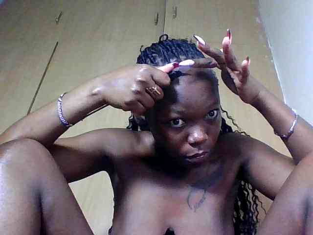 goddess-soriyah webcam