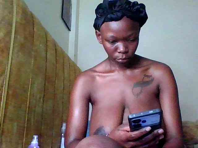 goddess-soriyah webcam