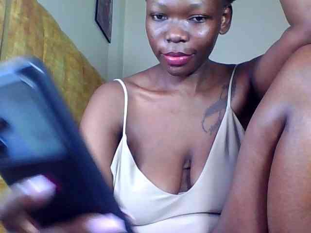 goddess-soriyah webcam