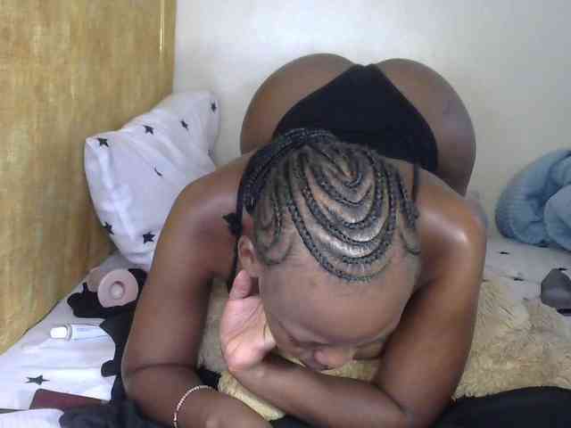 goddess-soriyah webcam