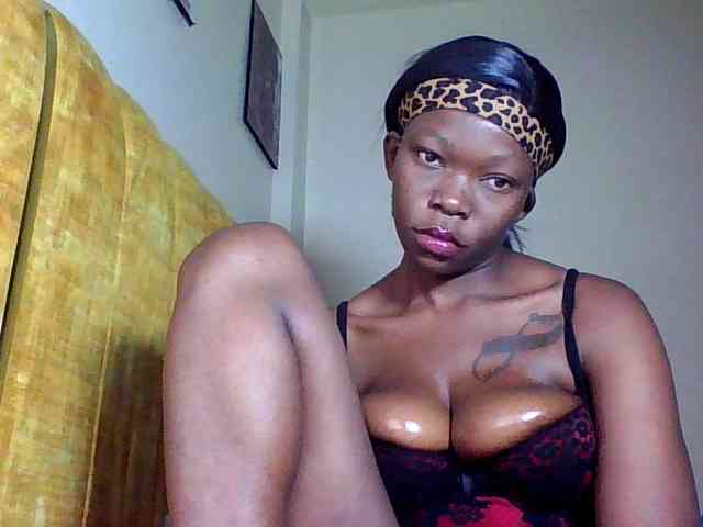 goddess-soriyah webcam