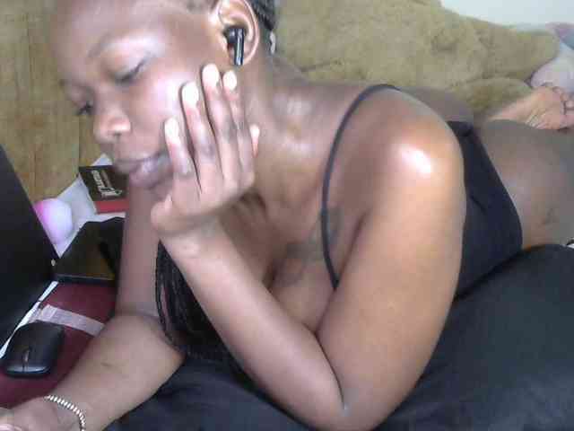 goddess-soriyah webcam