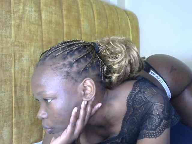 goddess-soriyah webcam