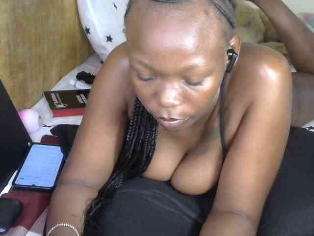 goddess-soriyah webcam