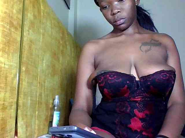 goddess-soriyah webcam