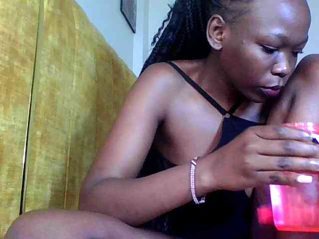 goddess-soriyah webcam