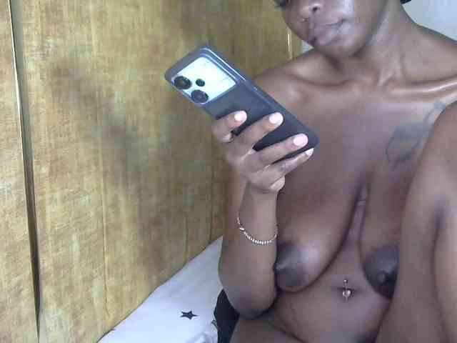 goddess-soriyah webcam