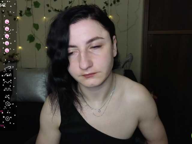 Musekittyjeni112 webcam