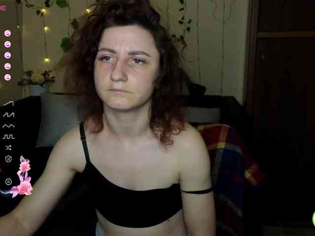 Musekittyjeni112 webcam