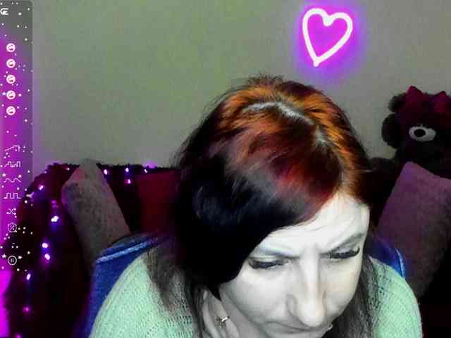 Musekittyjeni112 webcam