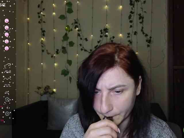 Musekittyjeni112 webcam