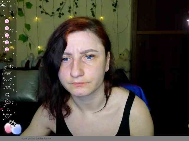 Musekittyjeni112 webcam