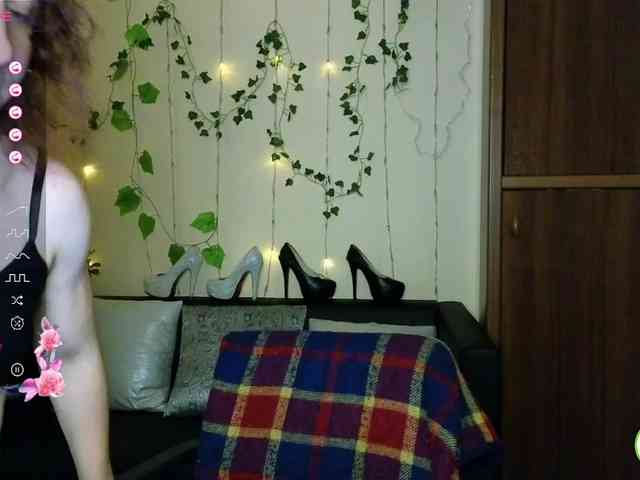 Musekittyjeni112 webcam