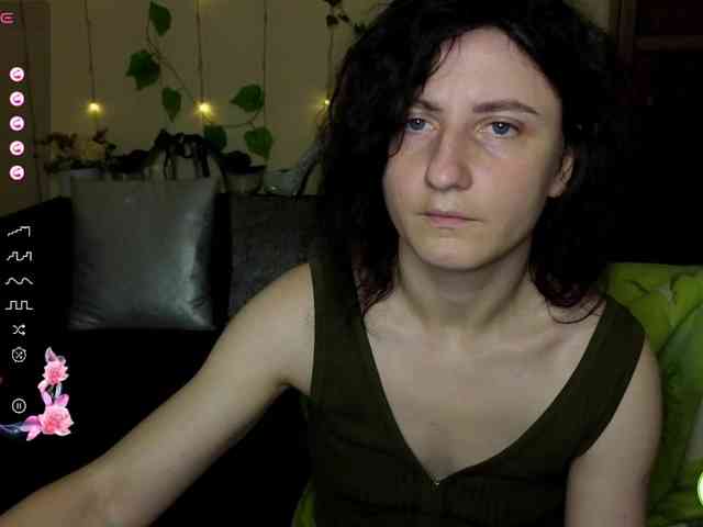 Musekittyjeni112 webcam