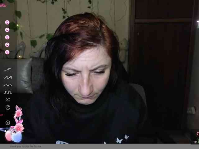 Musekittyjeni112 webcam
