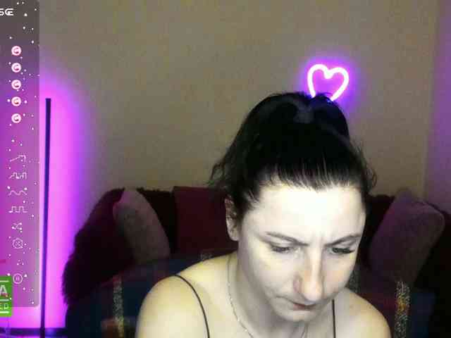 Musekittyjeni112 webcam