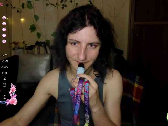Musekittyjeni112 webcam