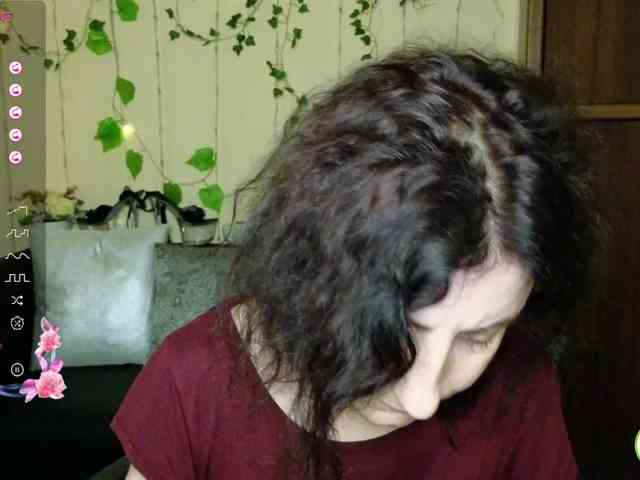 Musekittyjeni112 webcam