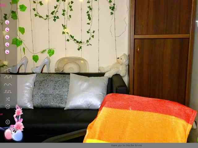 Musekittyjeni112 webcam