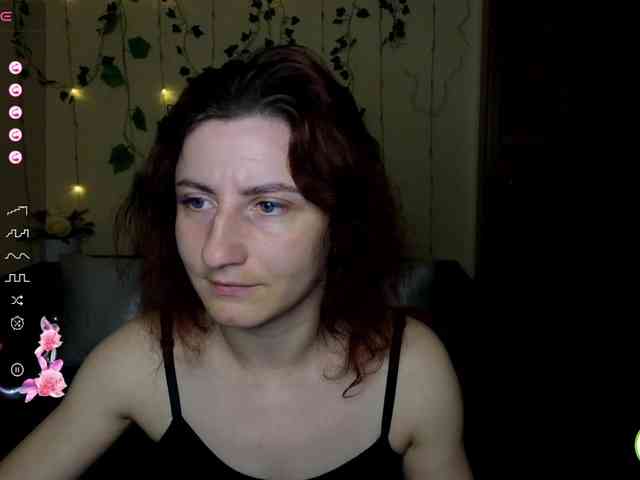 Musekittyjeni112 webcam