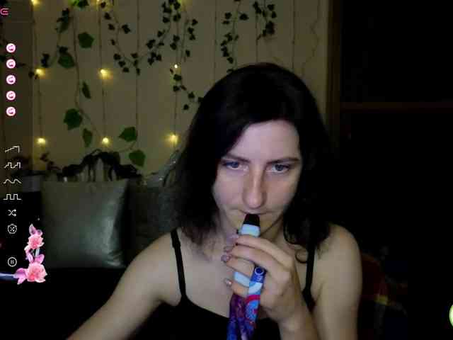 Musekittyjeni112 webcam
