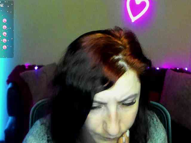 Musekittyjeni112 webcam